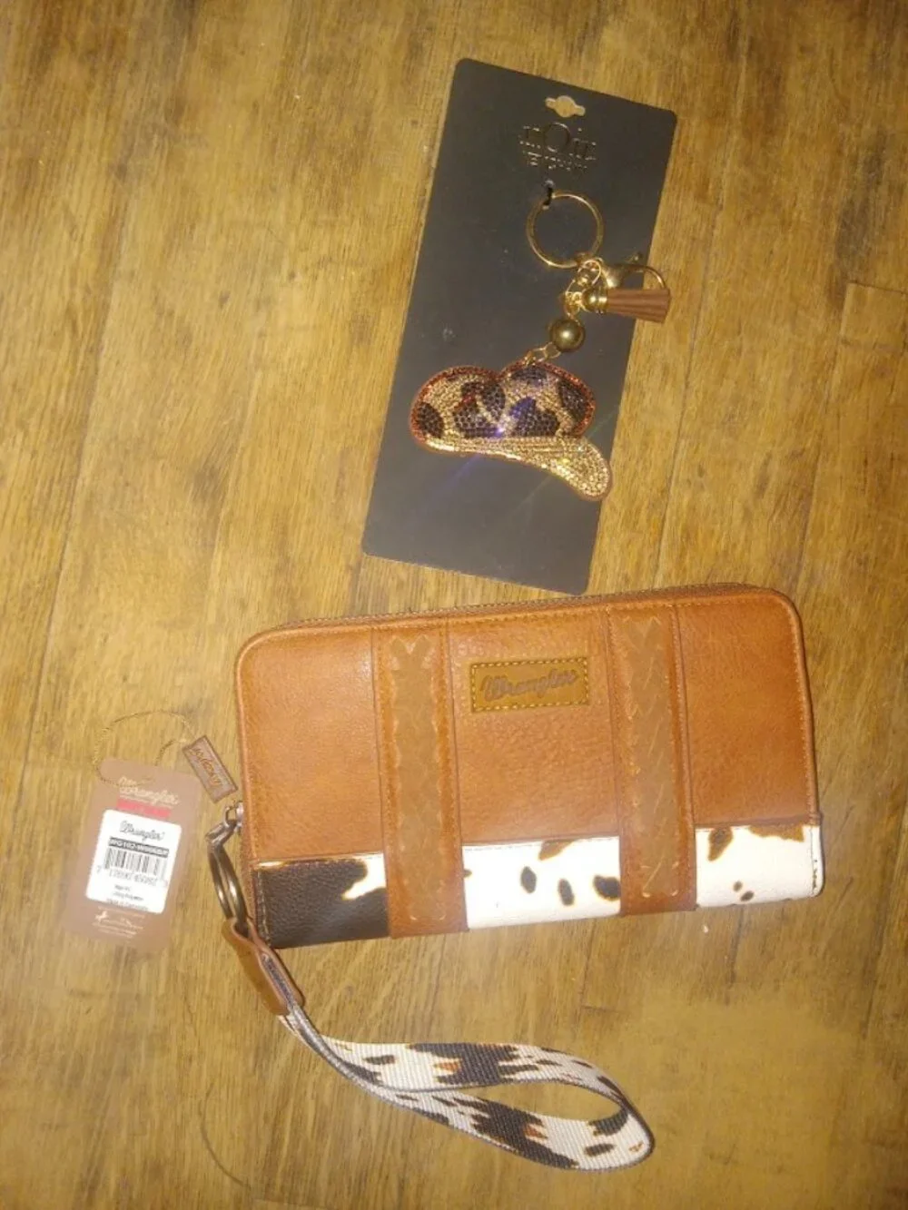 Montana West Wrangler wristlet western cow print wallet with keychain